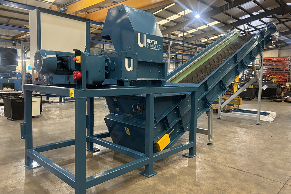 Bespoke cardboard shredder